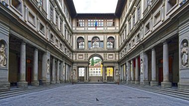 Uffizi galerisi için hazırladığımız rehberimizden Uffizi Müzesi ulaşım, ziyaret saatleri, Uffizi müzesi bilet fiyatları ve eserler bilgisine ulaşabilirsiniz.