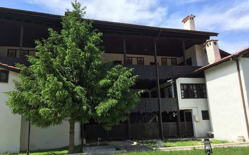 Türkiye’de bir Macar kahramanına adanmış olan Macar evi olarakta bilinen Kossuth Müzesi nerededir? Kossuth Müzesi'ne nasıl gidilir? Müzenin ziyaret saatleri, giriş ücreti ve tarihi bilgisi tüm bilgileri makalemizde bulabilirsiniz.