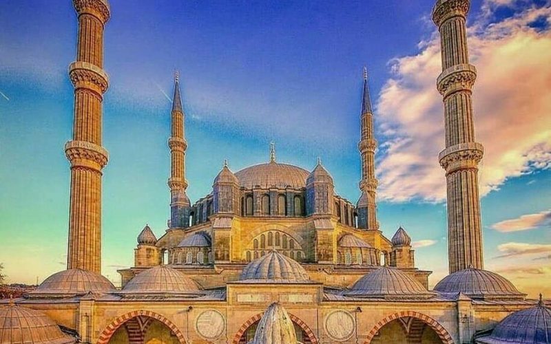 Edirne Selimiye Camii: Nerede, Nasıl Gidilir, Mimarisi