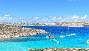 Comino Adası Gezi Rehberi / Gezilecek Yerler