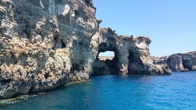 Malta'dan Comino Adası'na Nasıl Gidilir