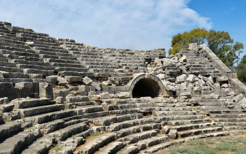 Letoon Antik Kenti: Giriş Ücreti 2025, Saatleri, Nasıl Gidilir