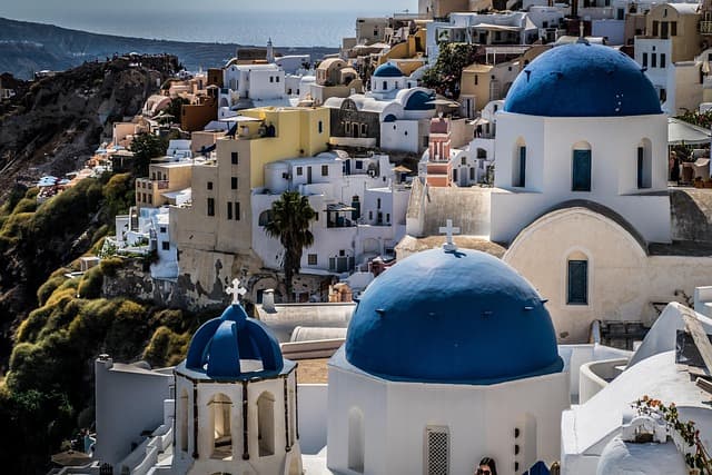 Santorini’nin Kiliseleri
