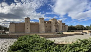 Aljafería Sarayı Nerede Giriş Ücreti, Ziyaret Saatleri